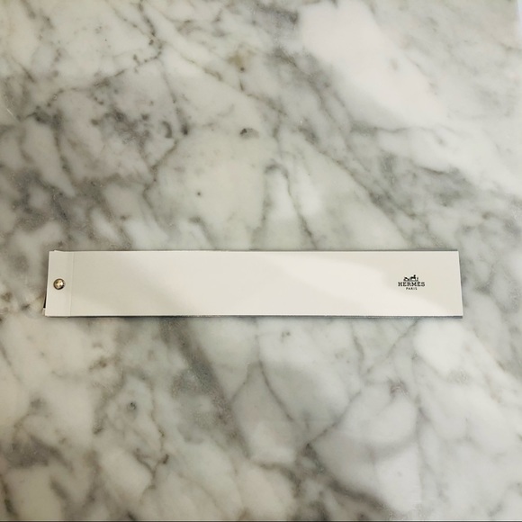 ❌SOLD❌ HERMES PAPER BRACELETS - Picture 4 of 4